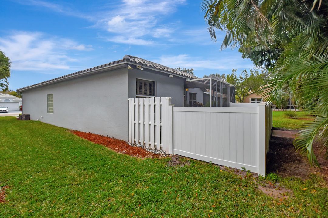 For Sale: $649,000 (3 beds, 2 baths, 2151 Square Feet)