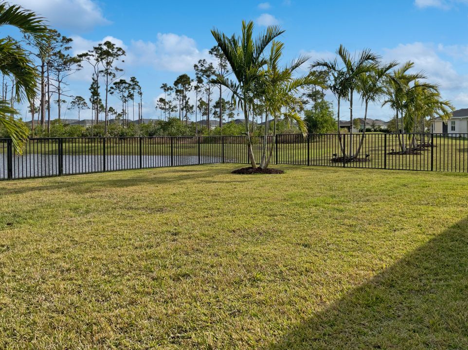 For Sale: $420,000 (3 beds, 2 baths, 1546 Square Feet)