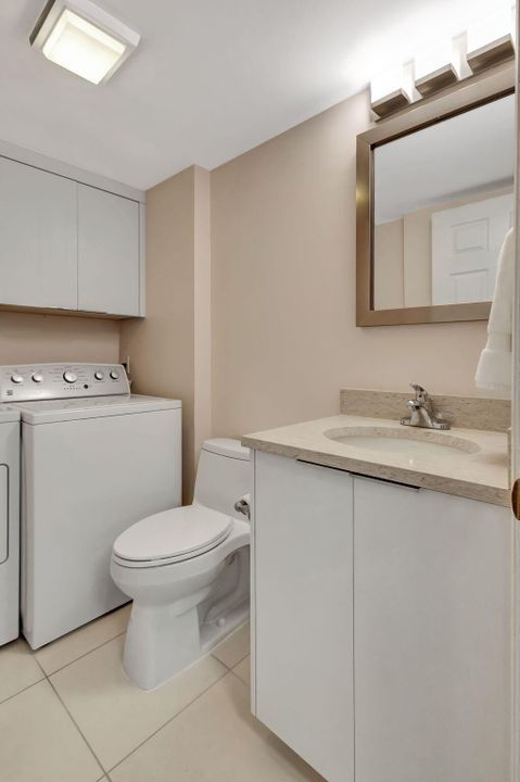 For Sale: $495,000 (2 beds, 2 baths, 1188 Square Feet)