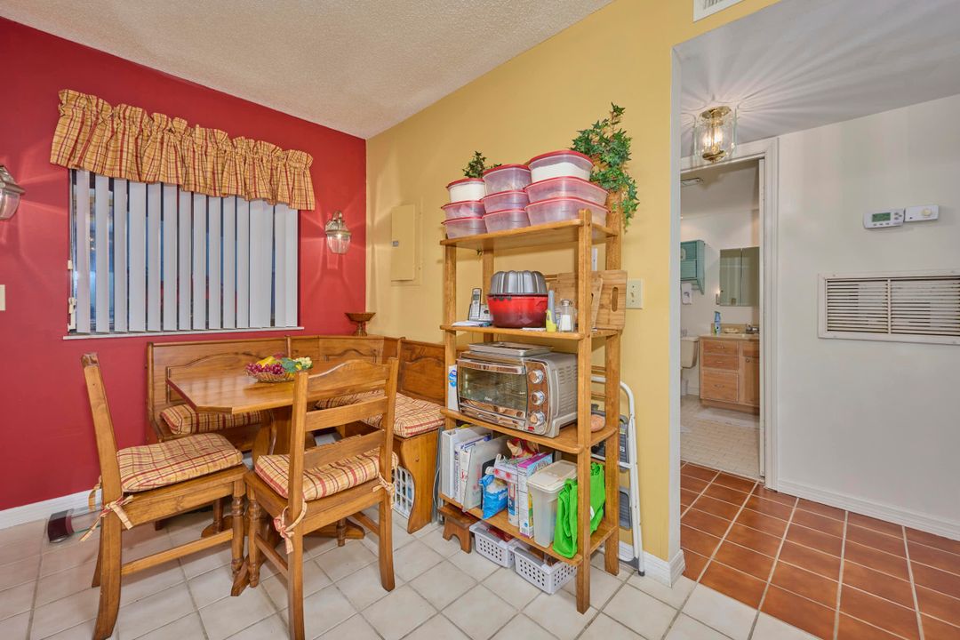 For Sale: $355,000 (2 beds, 2 baths, 1000 Square Feet)