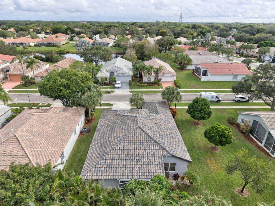 For Sale: $649,000 (3 beds, 2 baths, 2151 Square Feet)