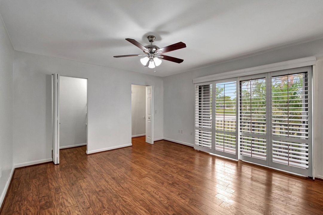 For Sale: $365,000 (2 beds, 2 baths, 1230 Square Feet)