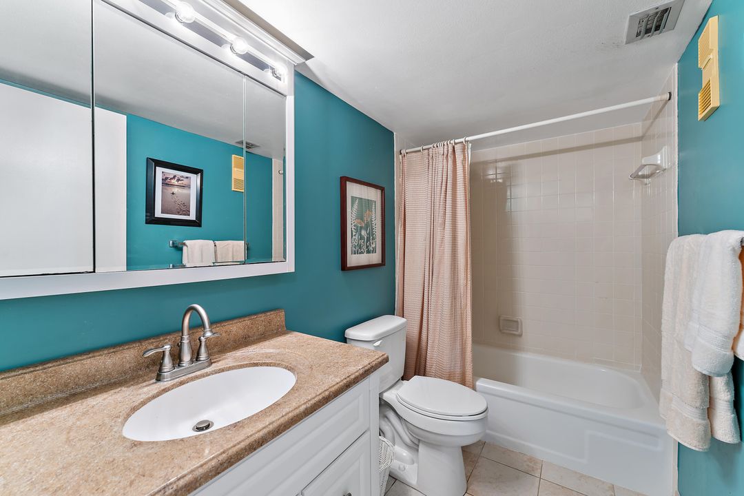 For Sale: $467,000 (2 beds, 2 baths, 1183 Square Feet)