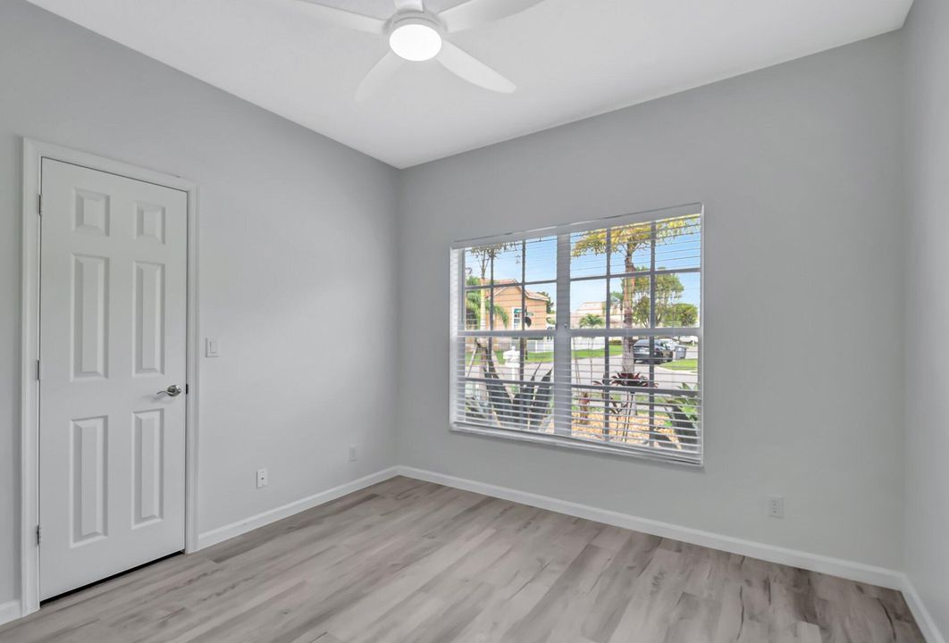 For Sale: $505,000 (3 beds, 2 baths, 1649 Square Feet)