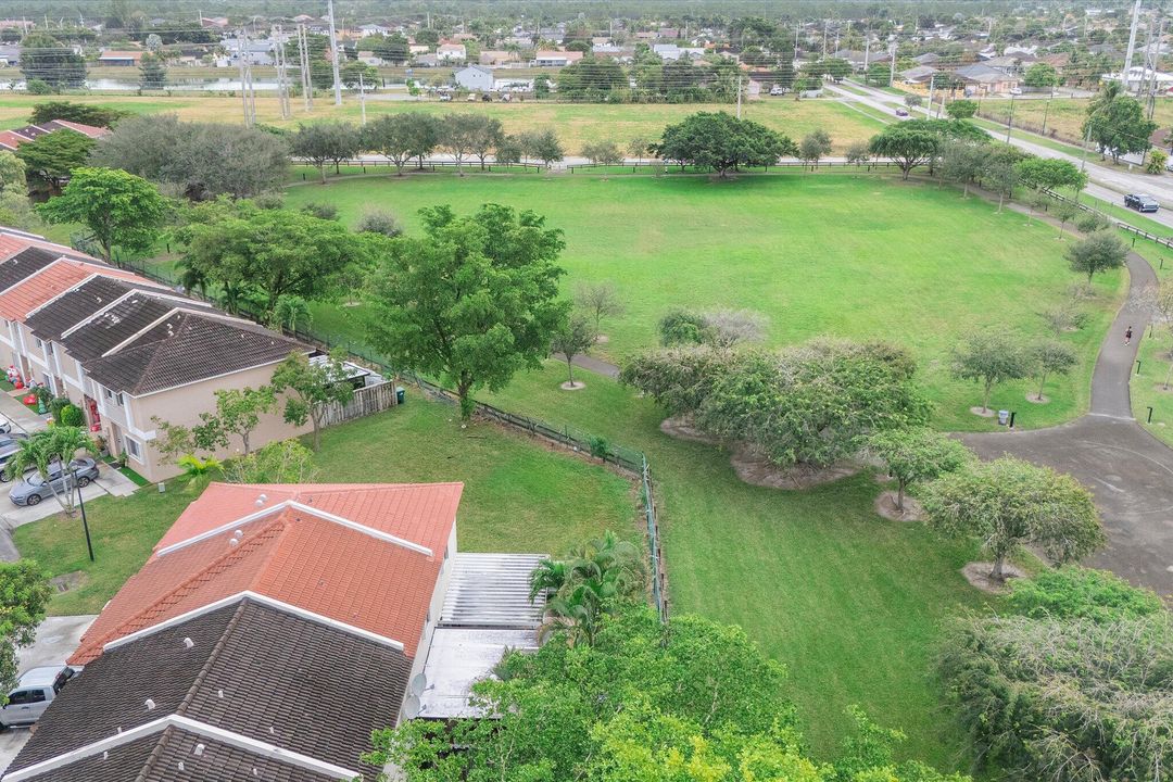 For Sale: $435,000 (3 beds, 2 baths, 1462 Square Feet)