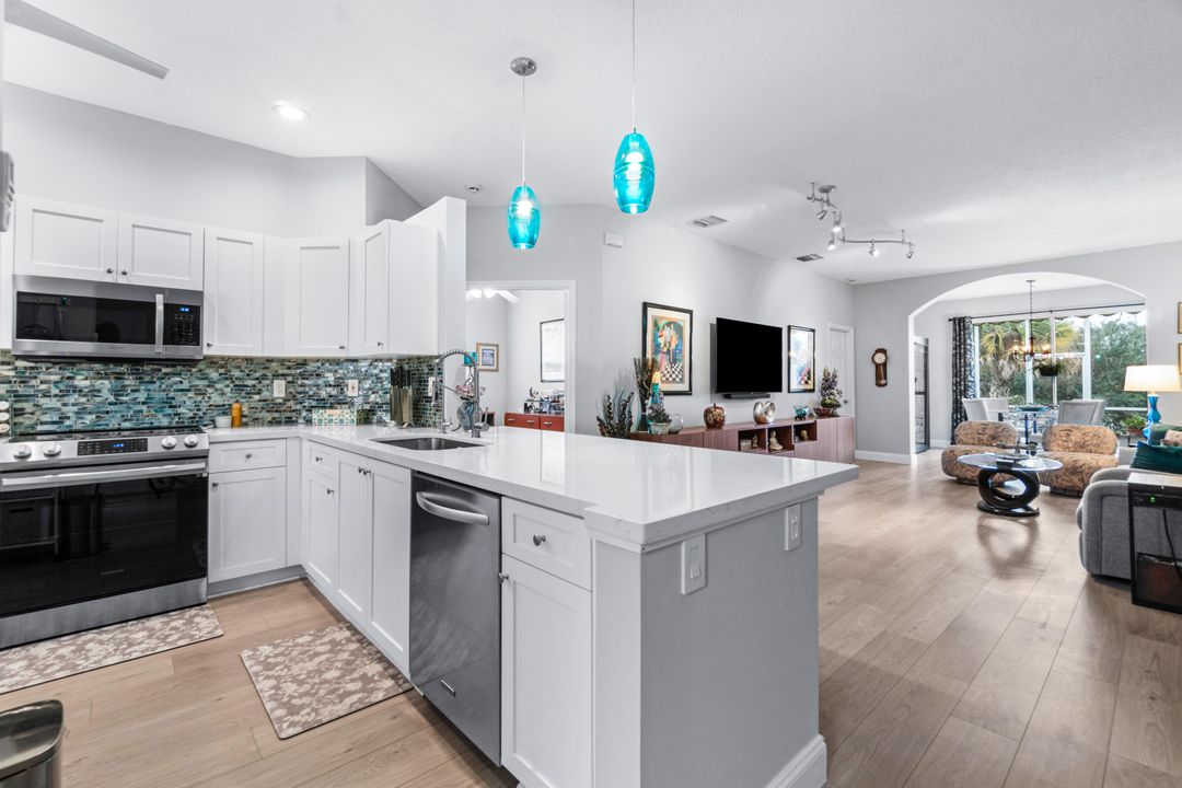 For Sale: $494,900 (3 beds, 2 baths, 1491 Square Feet)