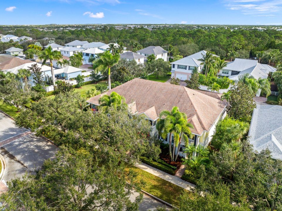 For Sale: $624,000 (3 beds, 2 baths, 1890 Square Feet)