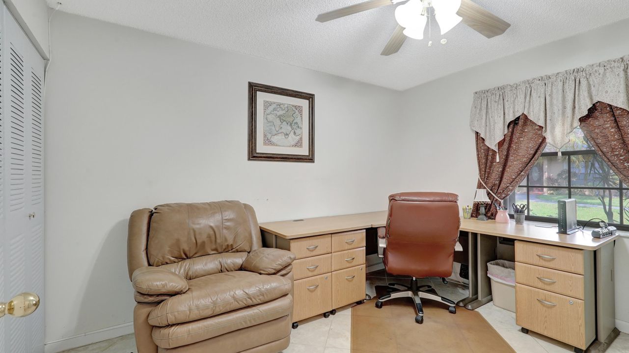 For Sale: $389,000 (3 beds, 2 baths, 1480 Square Feet)