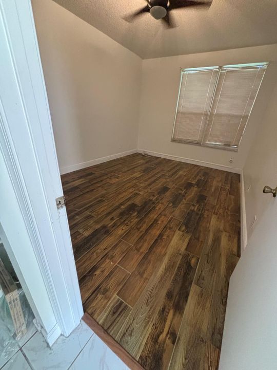 For Rent: $3,000 (3 beds, 2 baths, 1370 Square Feet)