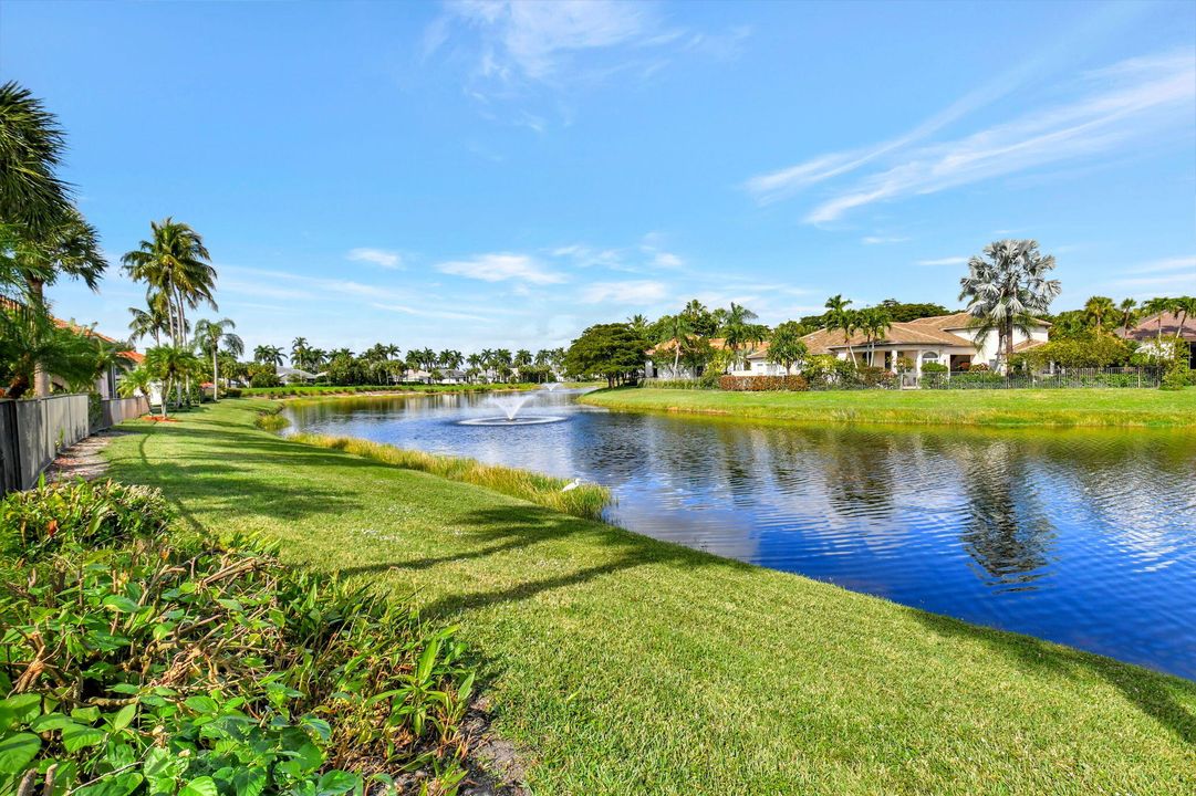 Active With Contract: $1,885,000 (3 beds, 4 baths, 3649 Square Feet)