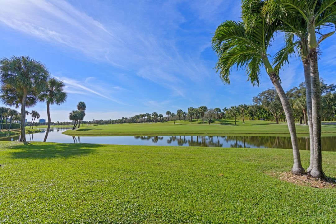 For Sale: $620,000 (3 beds, 2 baths, 2519 Square Feet)