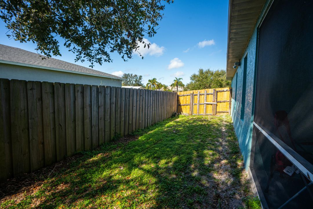 For Sale: $435,000 (4 beds, 2 baths, 2157 Square Feet)