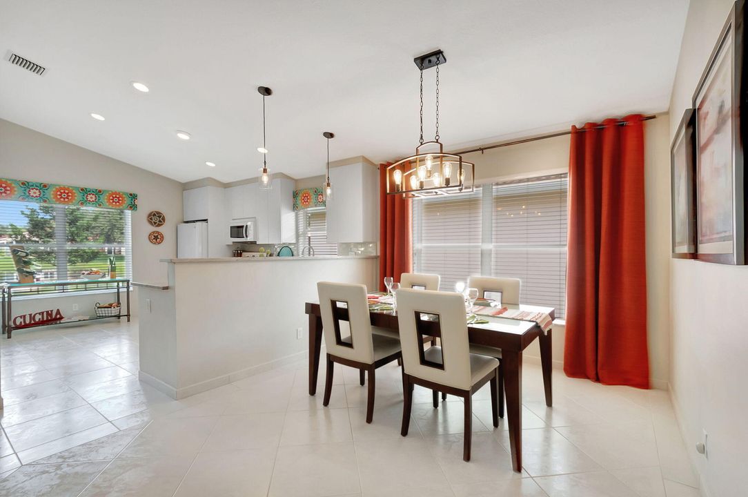 For Sale: $495,000 (3 beds, 2 baths, 1652 Square Feet)