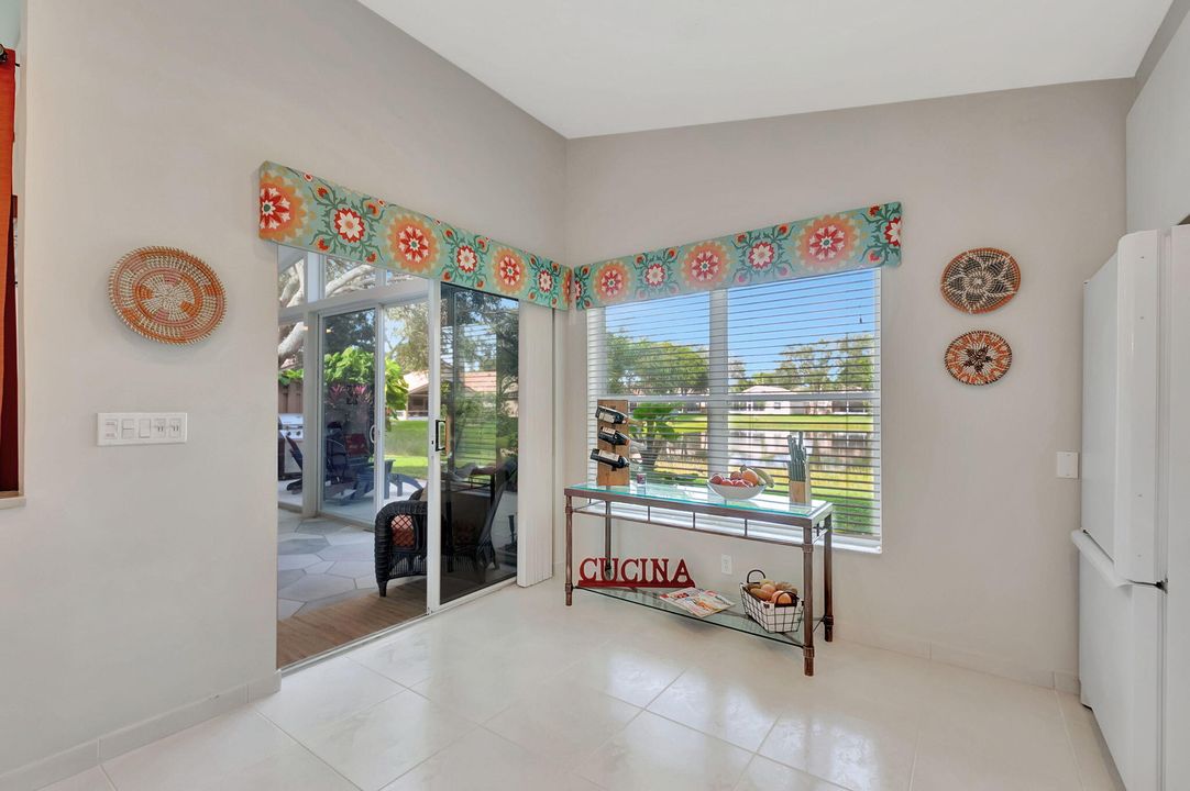 For Sale: $495,000 (3 beds, 2 baths, 1652 Square Feet)