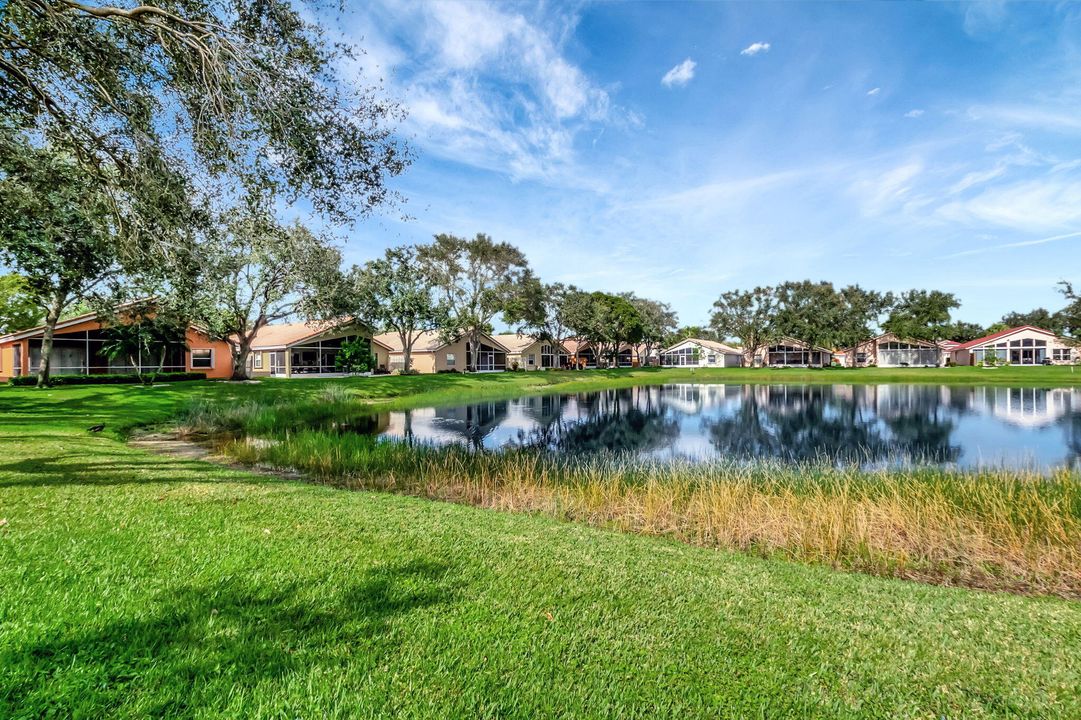 For Sale: $495,000 (3 beds, 2 baths, 1652 Square Feet)