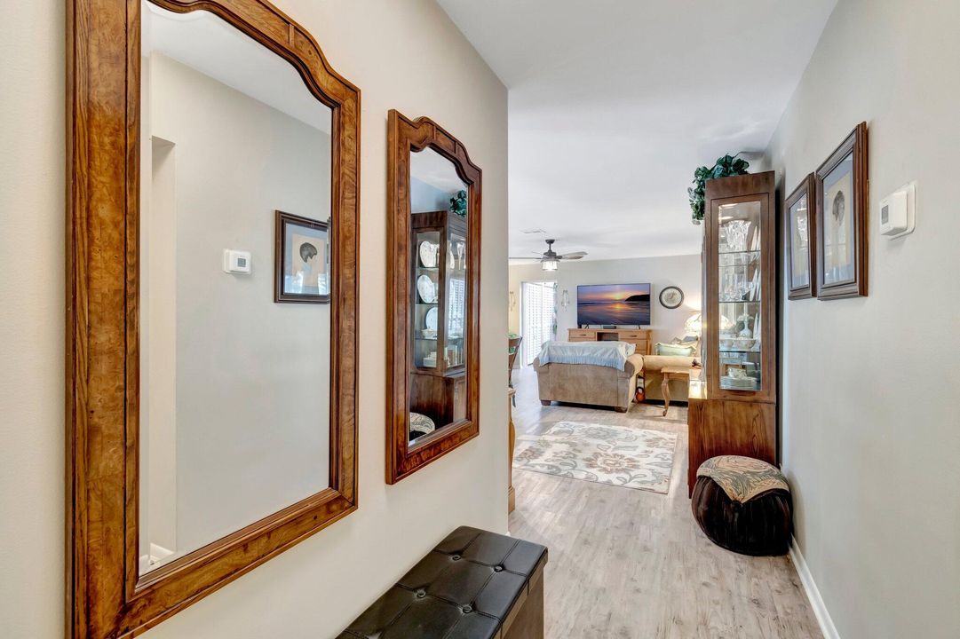 For Sale: $398,500 (2 beds, 2 baths, 1380 Square Feet)