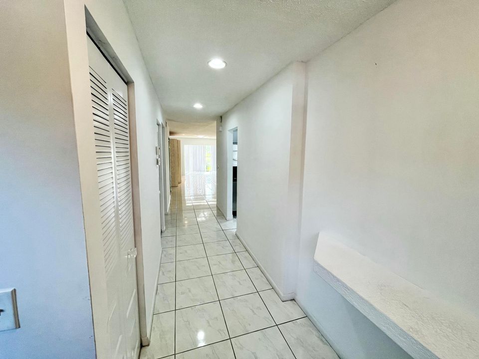 En Venta: $274,900 (2 camas, 2 baños, 1216 Pies cuadrados)