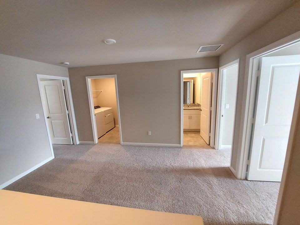 For Rent: $2,600 (3 beds, 2 baths, 1485 Square Feet)