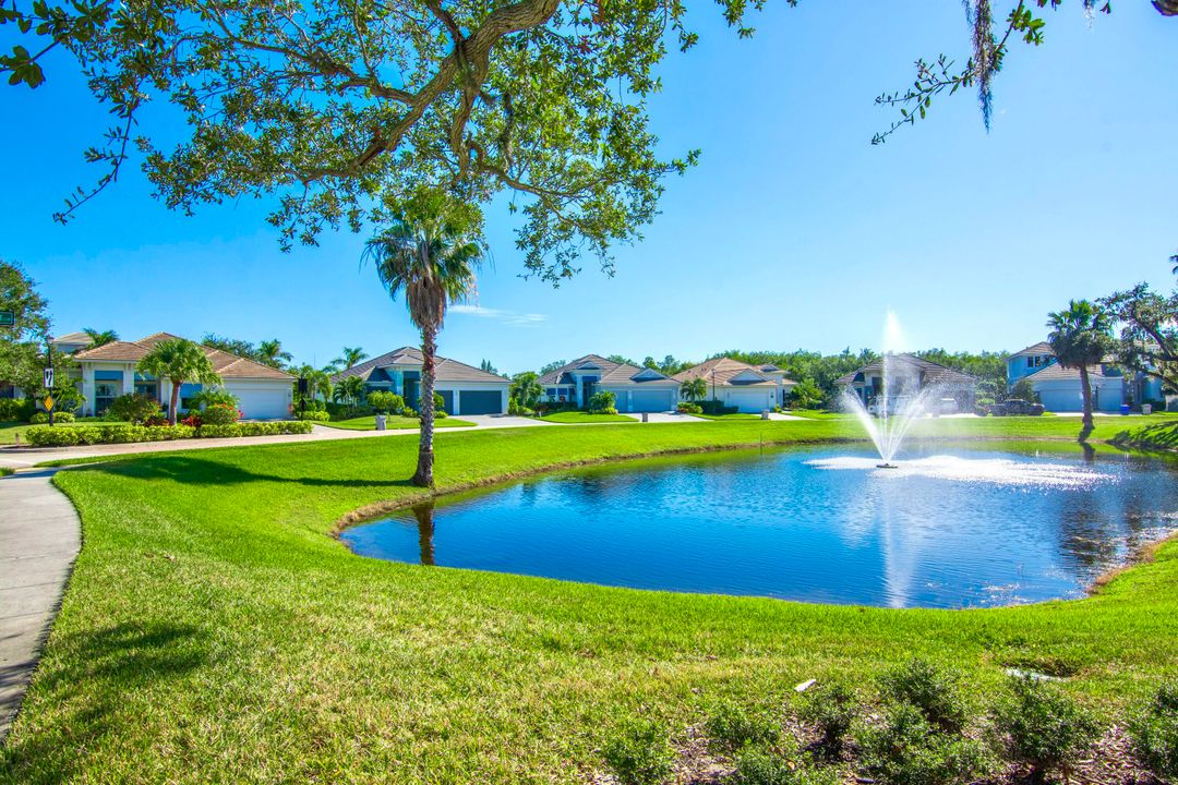 For Sale: $1,050,000 (3 beds, 3 baths, 2159 Square Feet)