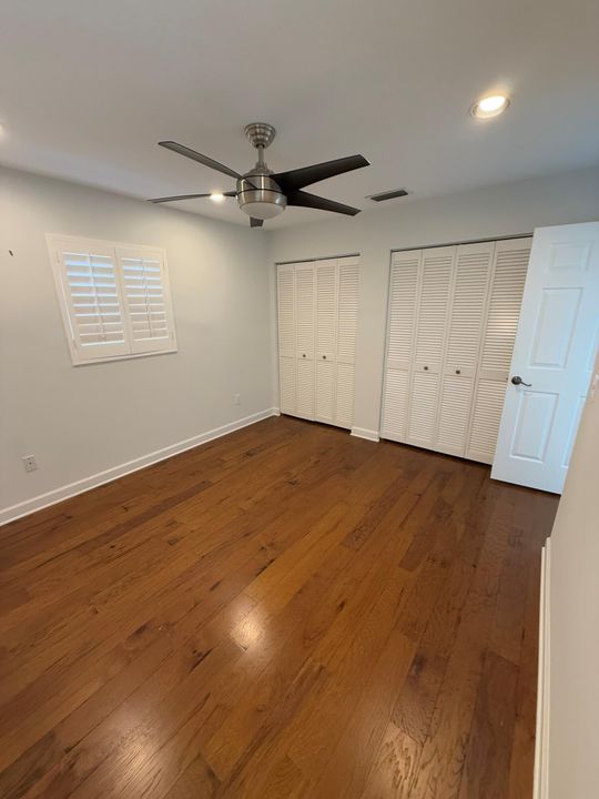 For Rent: $4,500 (3 beds, 2 baths, 1810 Square Feet)