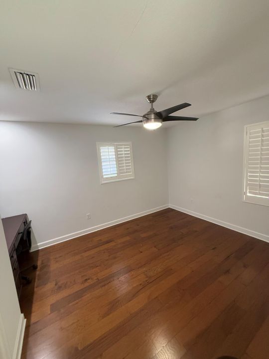 For Rent: $4,500 (3 beds, 2 baths, 1810 Square Feet)