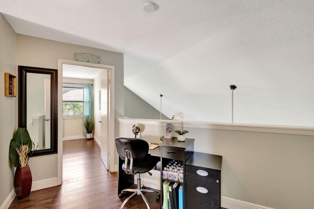 For Sale: $639,900 (3 beds, 2 baths, 1497 Square Feet)