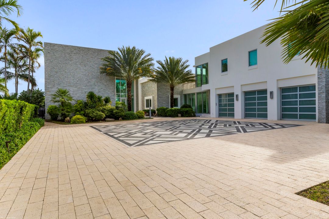 For Sale: $21,728,000 (5 beds, 6 baths, 7331 Square Feet)