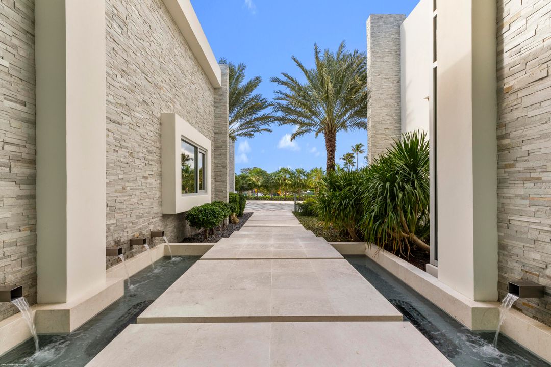 For Sale: $21,728,000 (5 beds, 6 baths, 7331 Square Feet)