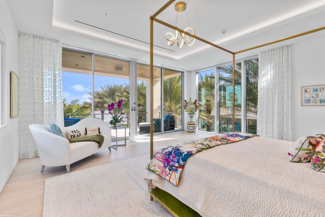 For Sale: $21,728,000 (5 beds, 6 baths, 7331 Square Feet)