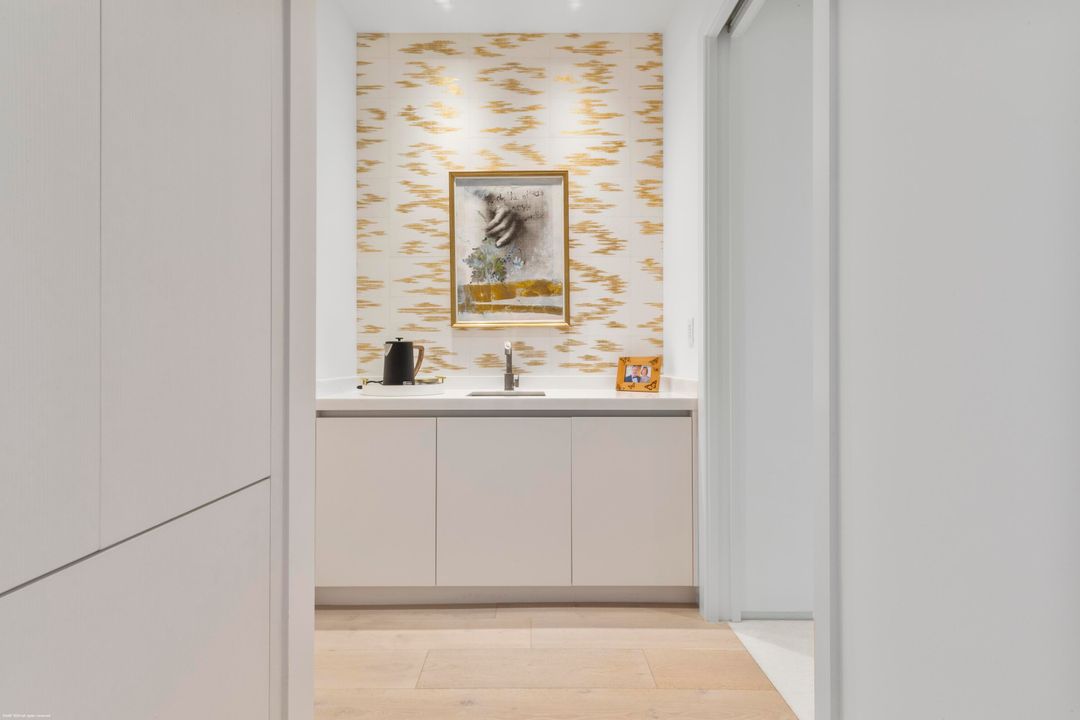 For Sale: $21,728,000 (5 beds, 6 baths, 7331 Square Feet)