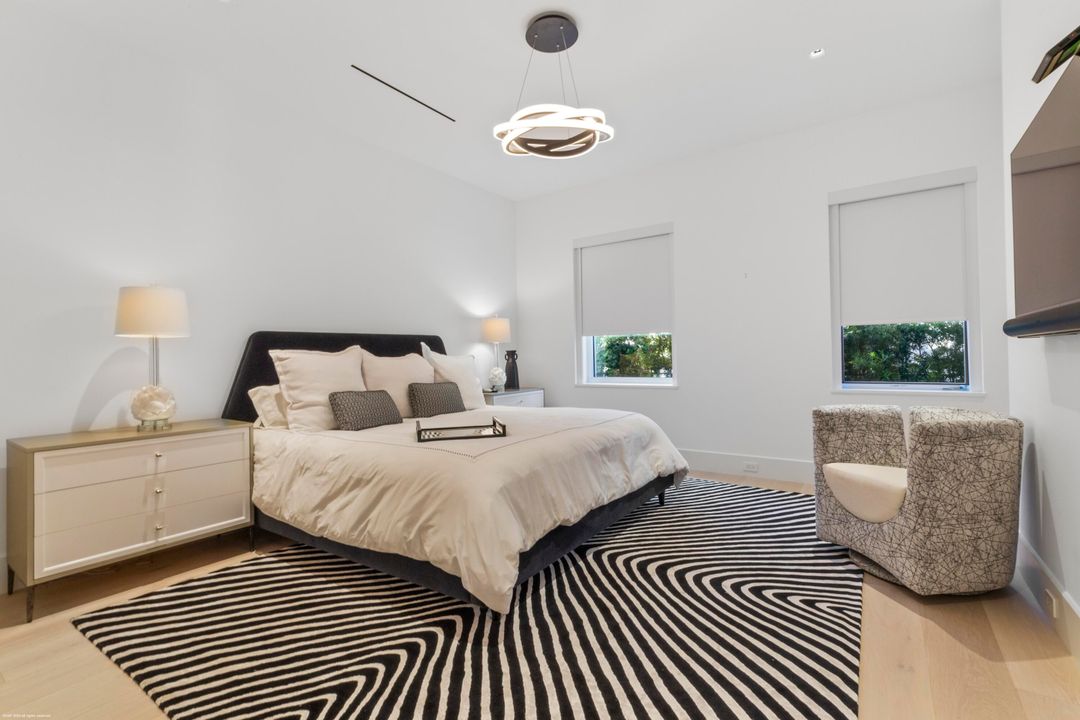 For Sale: $21,728,000 (5 beds, 6 baths, 7331 Square Feet)