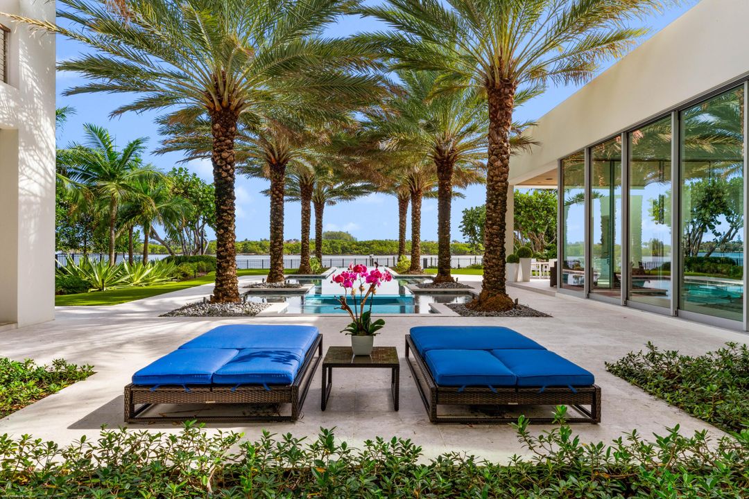 For Sale: $21,728,000 (5 beds, 6 baths, 7331 Square Feet)