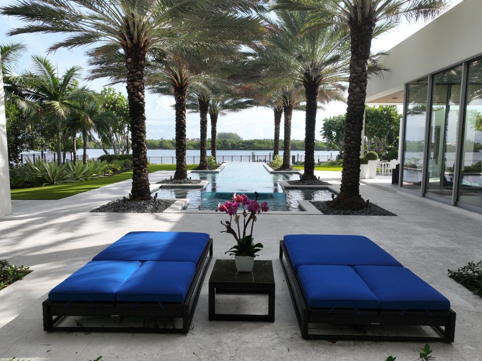 For Sale: $21,728,000 (5 beds, 6 baths, 7331 Square Feet)