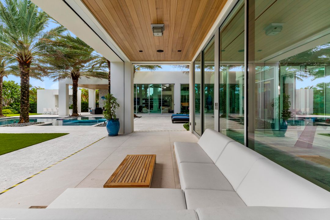 For Sale: $21,728,000 (5 beds, 6 baths, 7331 Square Feet)