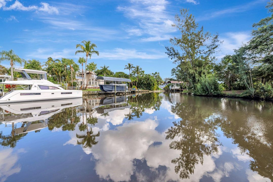 For Sale: $1,949,000 (4 beds, 3 baths, 3265 Square Feet)