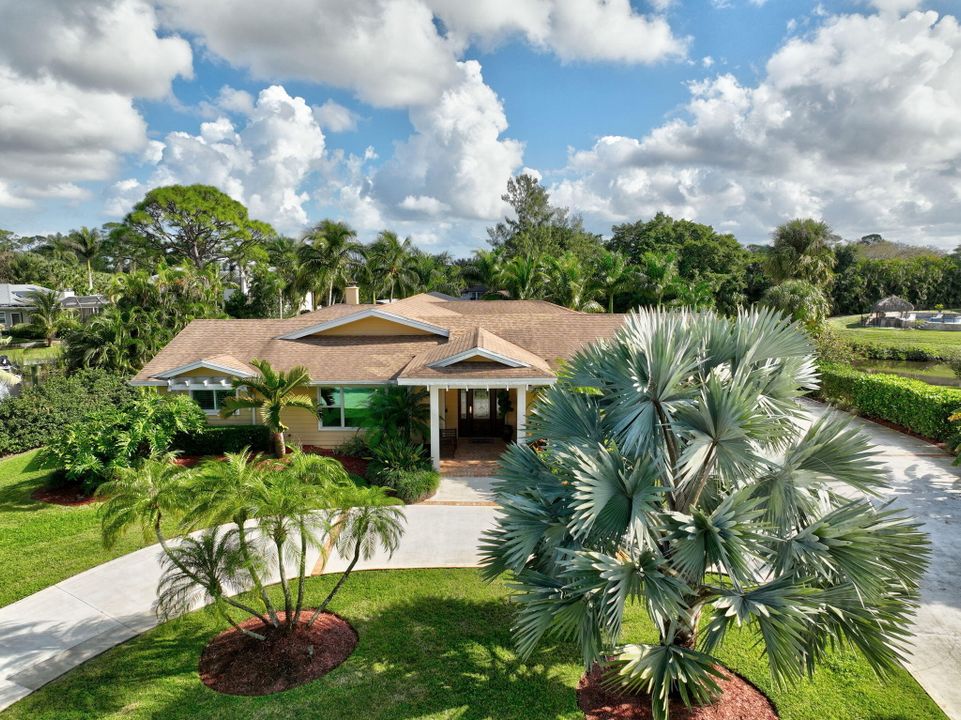 For Sale: $1,949,000 (4 beds, 3 baths, 3265 Square Feet)