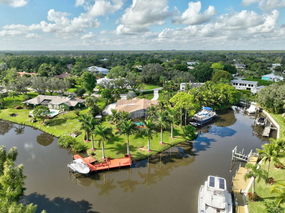 For Sale: $1,949,000 (4 beds, 3 baths, 3265 Square Feet)