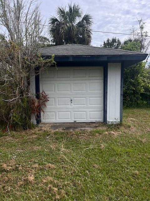 For Sale: $250,000 (3 beds, 2 baths, 1200 Square Feet)