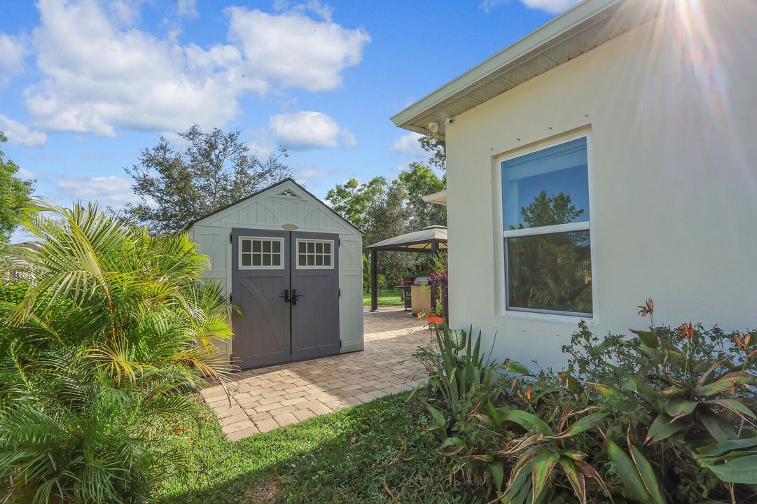 For Sale: $512,000 (3 beds, 2 baths, 2121 Square Feet)