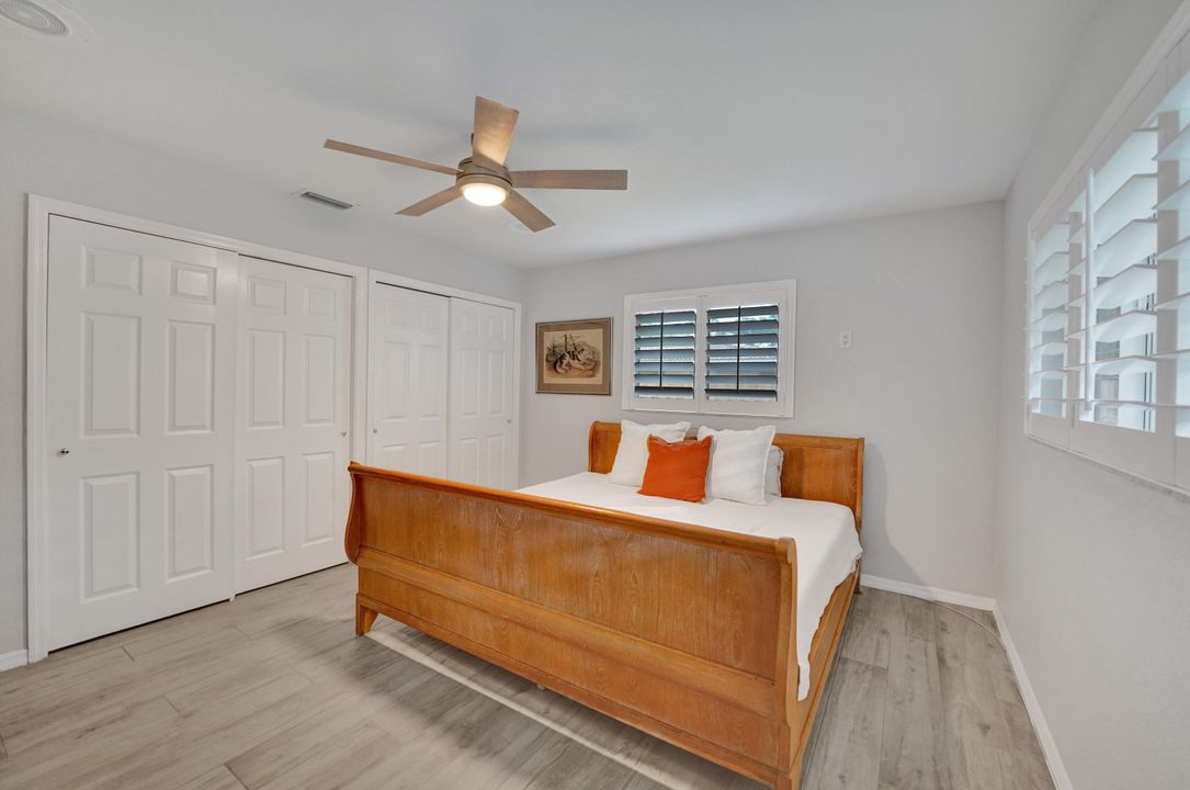 For Sale: $925,000 (3 beds, 2 baths, 1701 Square Feet)