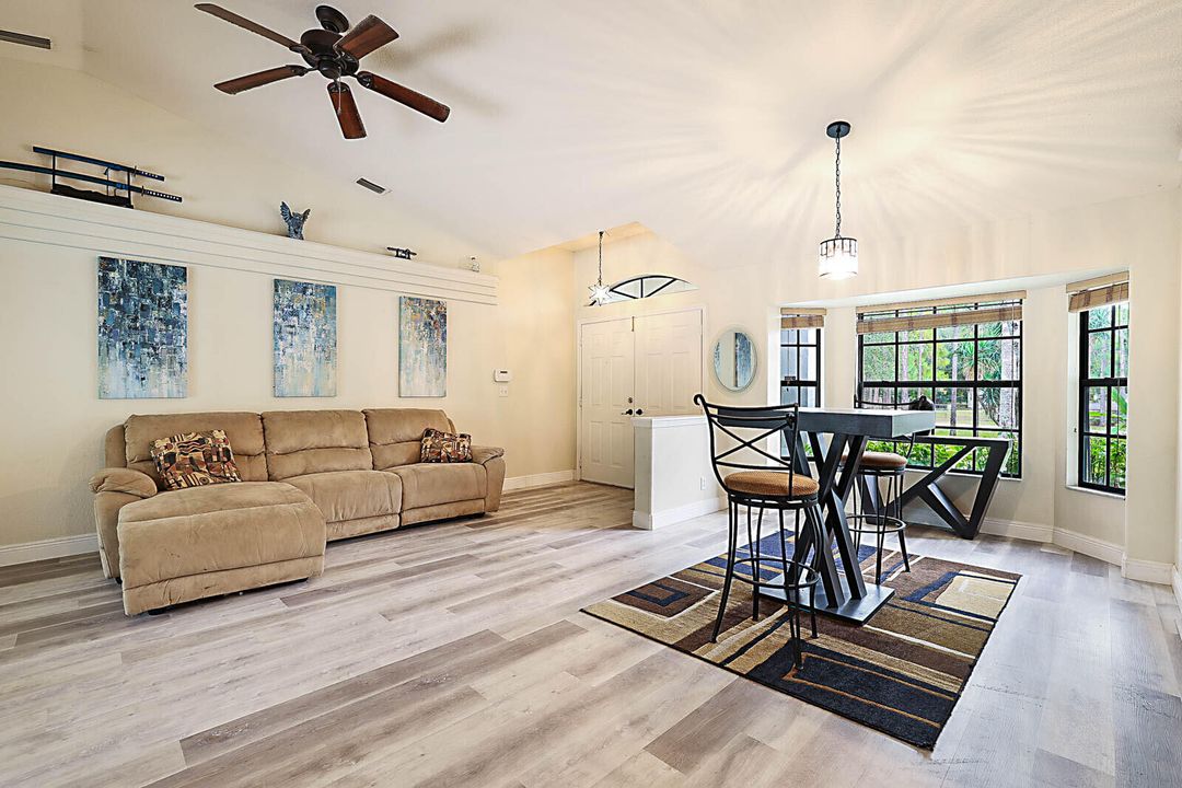 For Sale: $649,000 (3 beds, 2 baths, 1734 Square Feet)