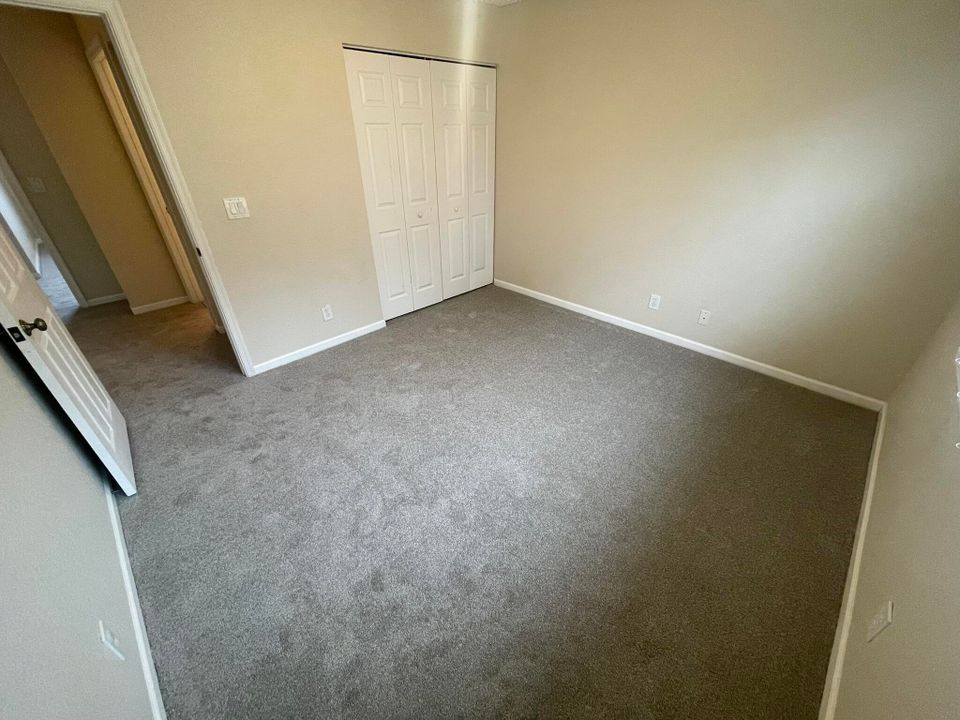 For Rent: $3,300 (3 beds, 2 baths, 1671 Square Feet)