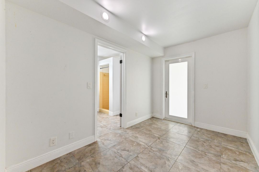 For Sale: $449,900 (3 beds, 2 baths, 1346 Square Feet)