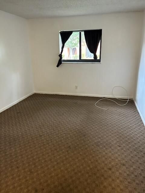 For Rent: $1,750 (1 beds, 1 baths, 675 Square Feet)