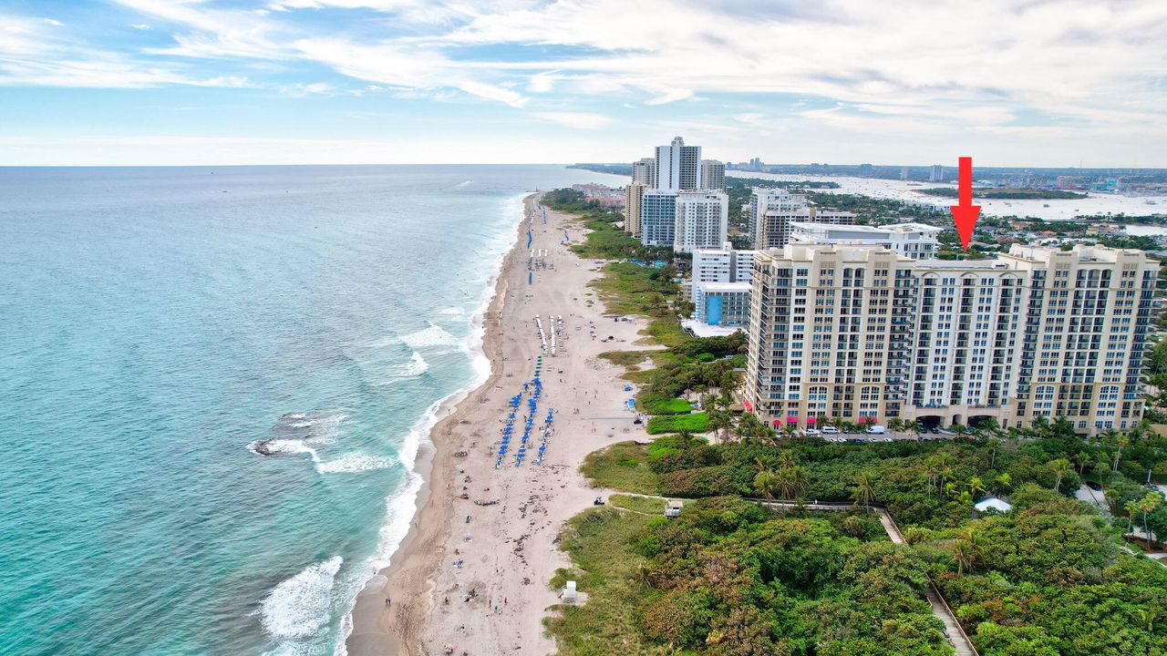 For Sale: $2,385,000 (3 beds, 3 baths, 2773 Square Feet)