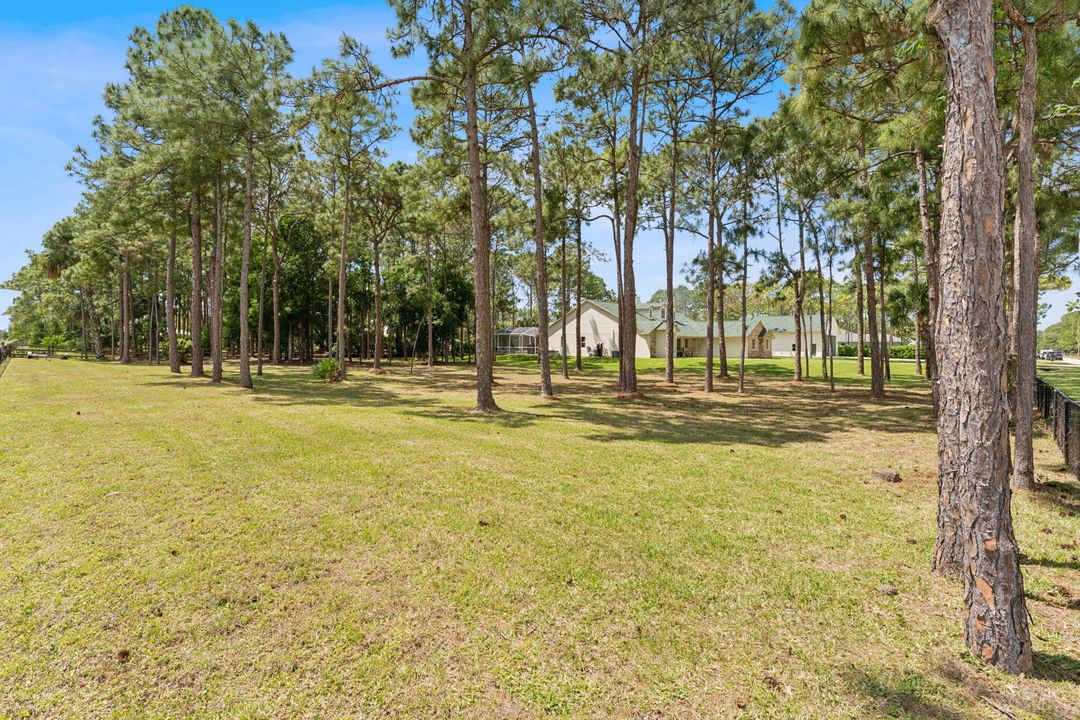 For Sale: $1,300,000 (3 beds, 2 baths, 2547 Square Feet)