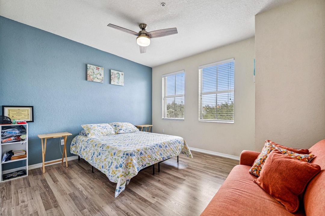 For Sale: $390,000 (2 beds, 2 baths, 1403 Square Feet)