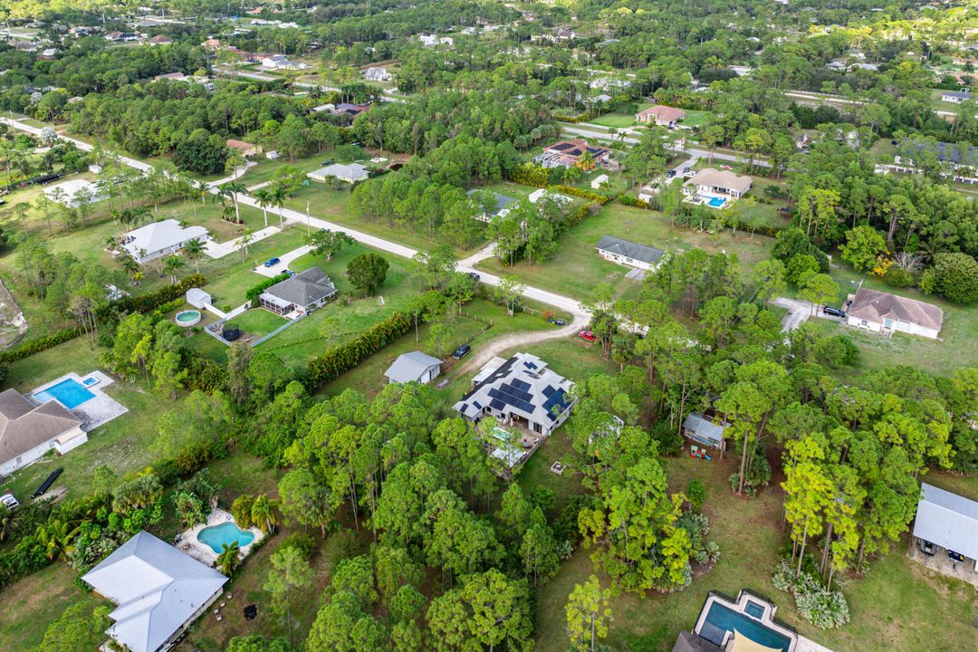 For Sale: $799,000 (4 beds, 3 baths, 2250 Square Feet)