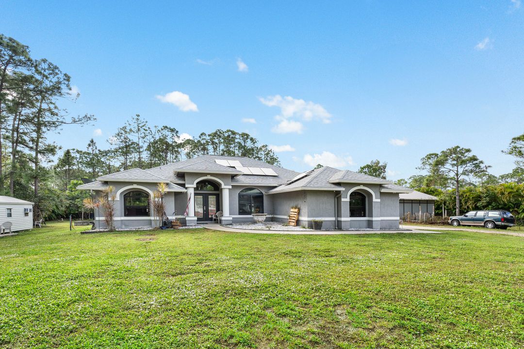 For Sale: $799,000 (4 beds, 3 baths, 2250 Square Feet)