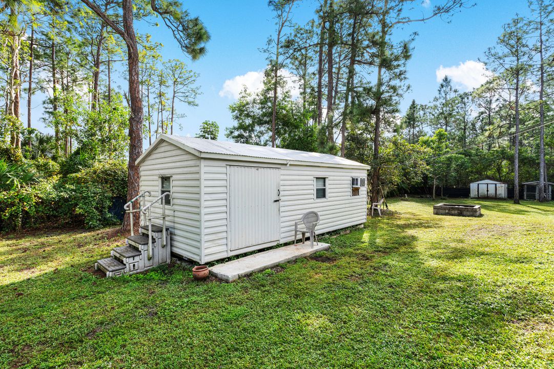 For Sale: $799,000 (4 beds, 3 baths, 2250 Square Feet)